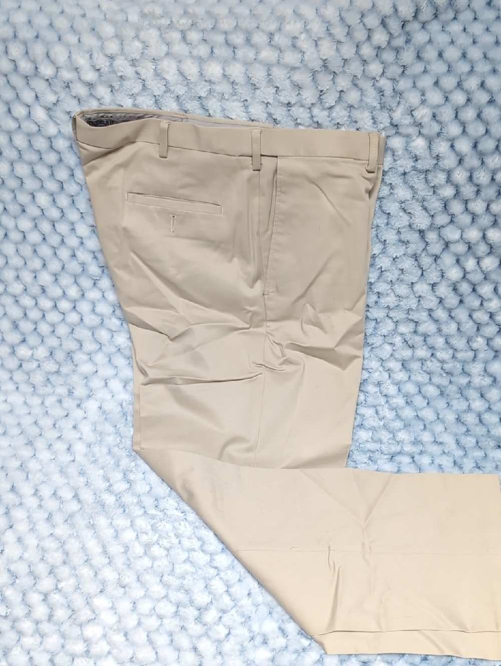 Haggar Men's Khaki Flat-Front Dress Chinos — Beige (38/30)